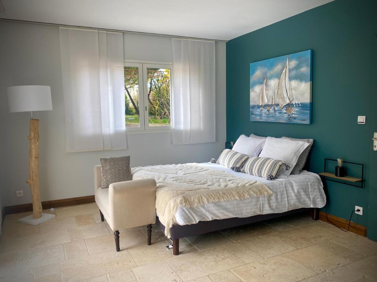 Le Logis De La Brumanderie - Saintes Fontcouverte  Zimmer foto