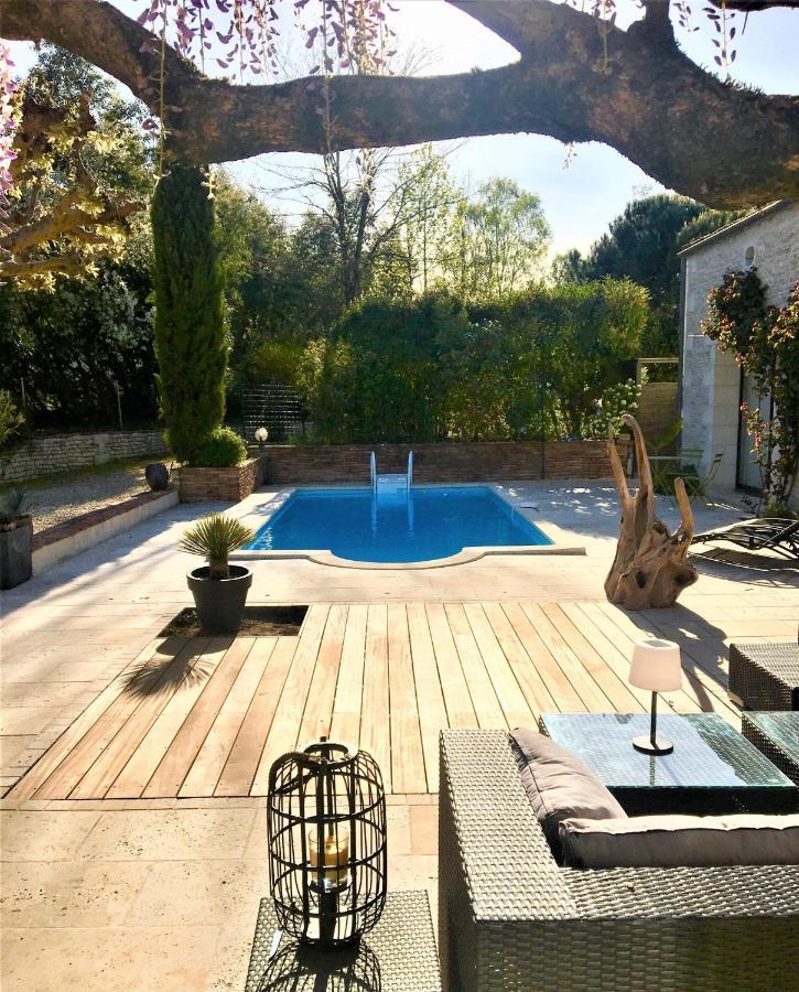 Le Logis De La Brumanderie - Saintes Fontcouverte  Exterior foto