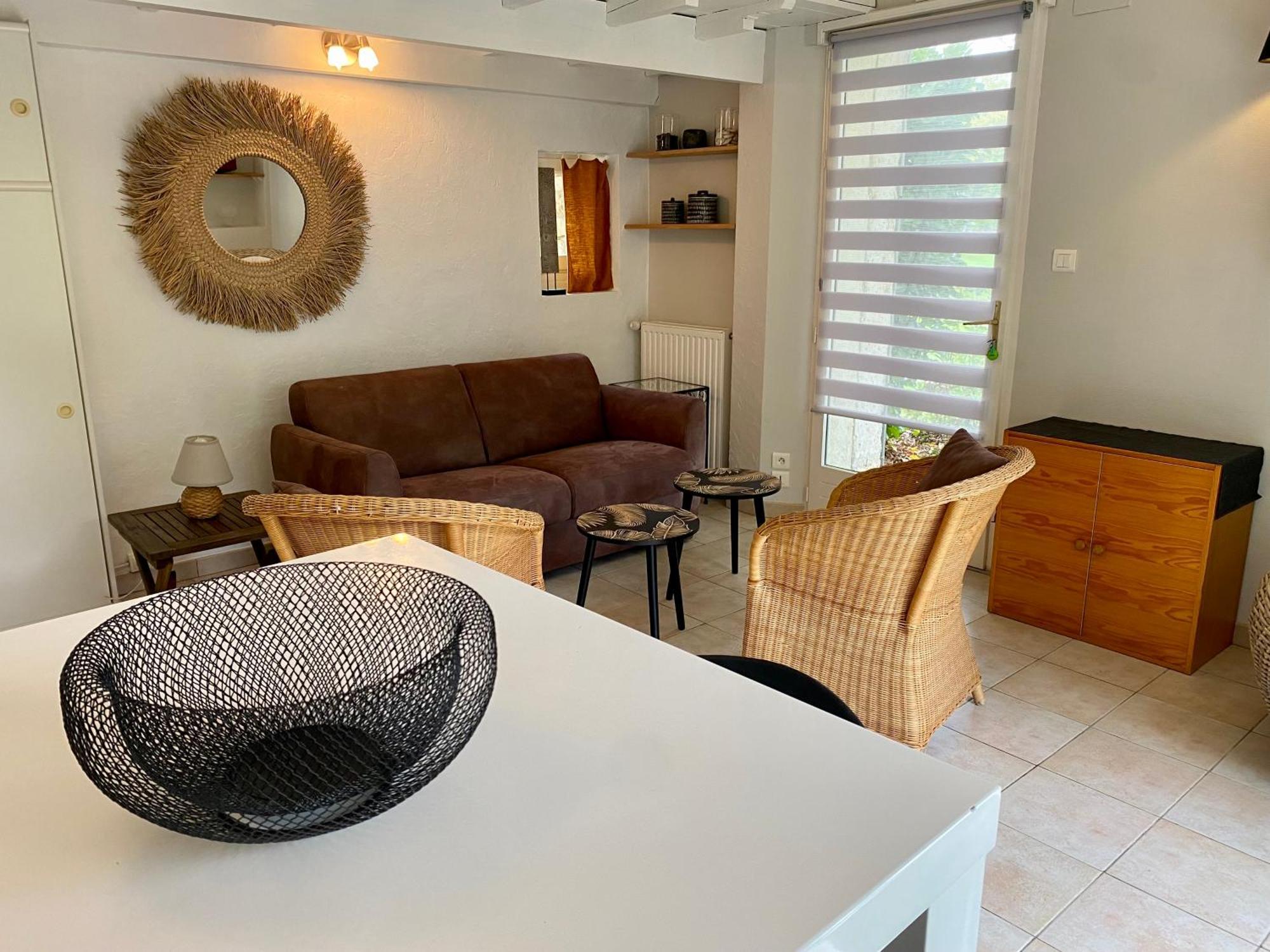 Le Logis De La Brumanderie - Saintes Fontcouverte  Zimmer foto